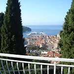 Apartments Villa Kosovic